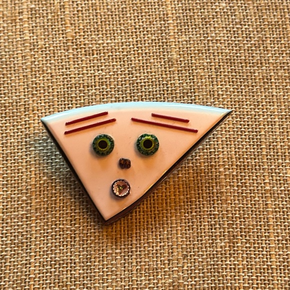 Face 3D pin brooch - Picture 1 of 3